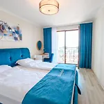 Blue Marine Apartment, Complex Carpe Diem Balchik, Free Parking Apartman *