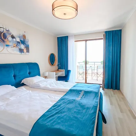 Blue Marine Apartment, Complex Carpe Diem Balchik, Free Parking شقة *