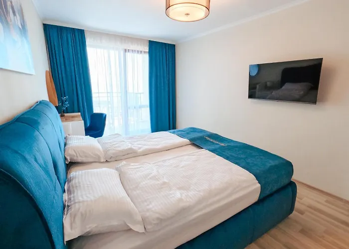 Blue Marine Apartment, Complex Carpe Diem Balchik, Free Parking * Balchik